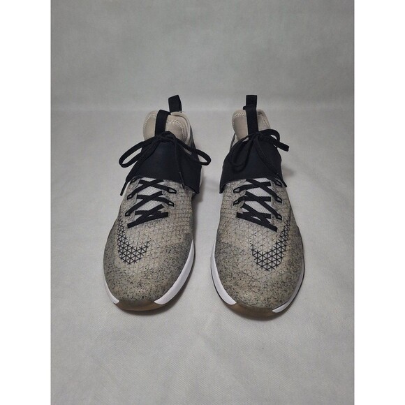 Nike Air Zoom Strong Running Shoes Women's 8 Black White Gray Workout Walking - Picture 2 of 7